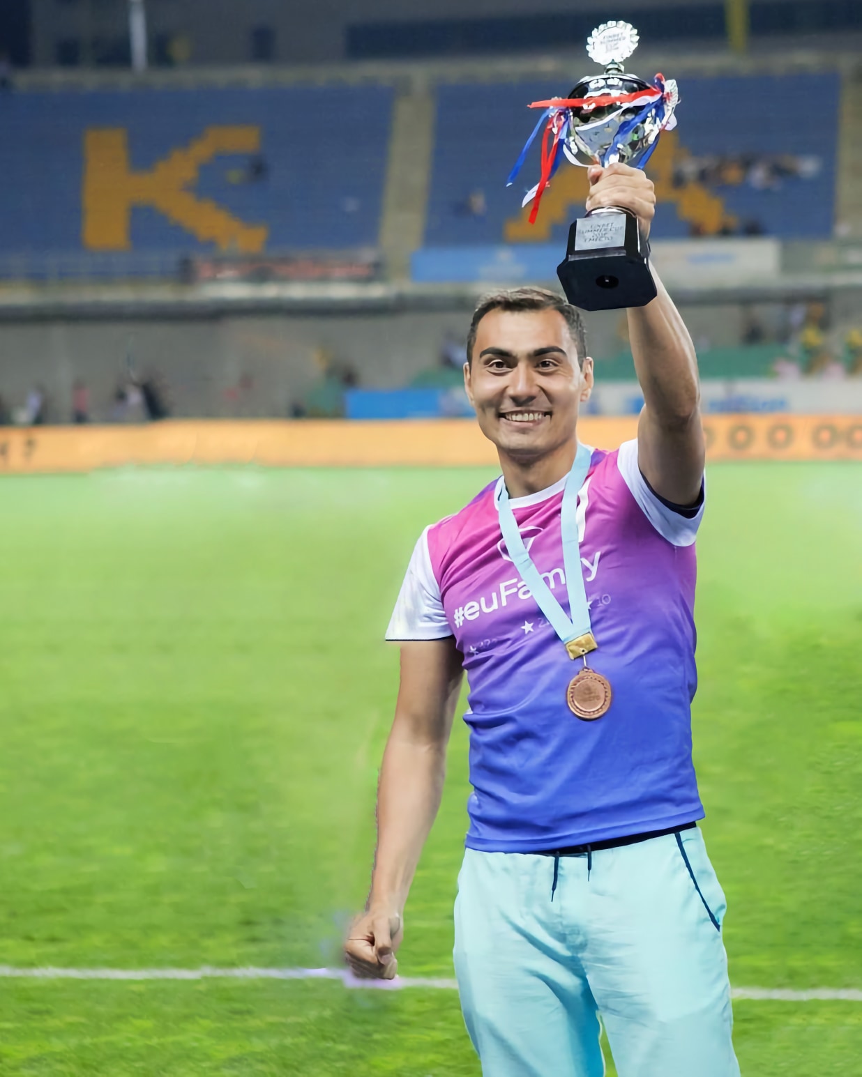 Азиз Ахметали — тренер-реабилитолог центра Champions Hub